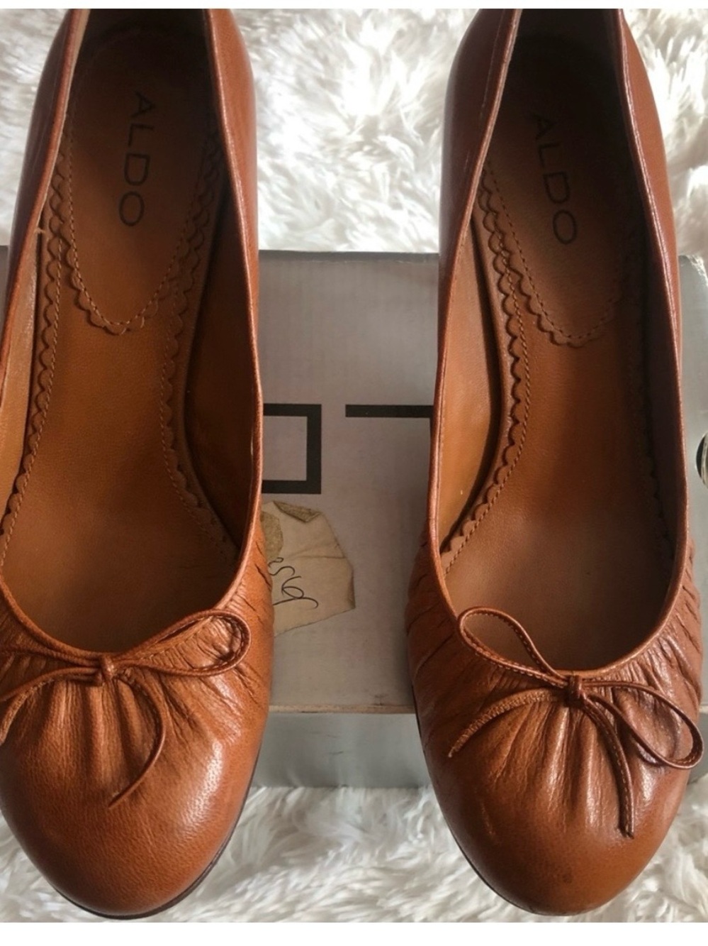 ALDO Women's Brown Leather Bow Ballet heels